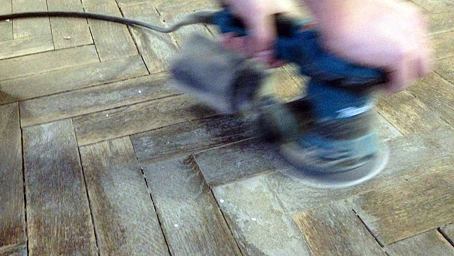 Floor sanding with Random Orbital Sander